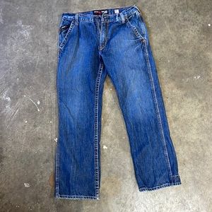 LIKE NEW ARIAT FR M4